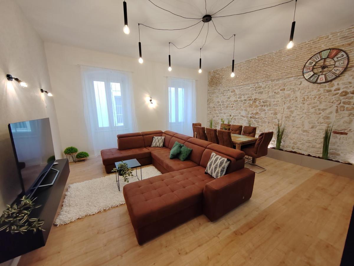 Town Square Apartment Zadar Exterior photo